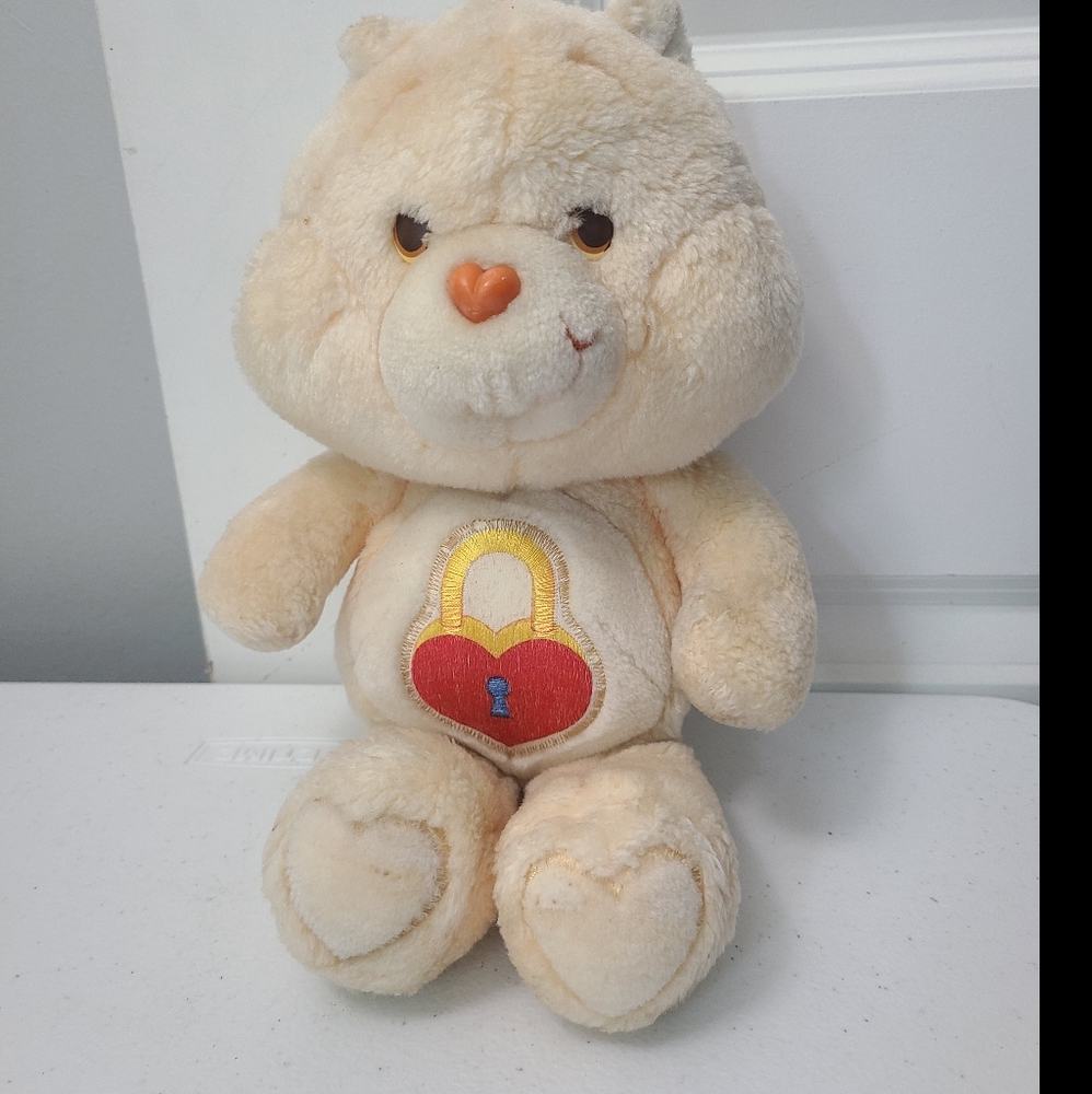 Vintage 1985 Kenner Care Bears Secret Bear Talking Plush Pull String Stuffed Toy